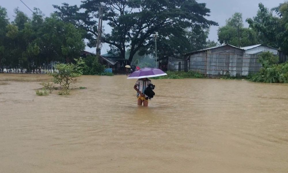 বন্যায় ক্ষতিগ্রস্ত আট জেলা,  প্রাণহানি ২৯