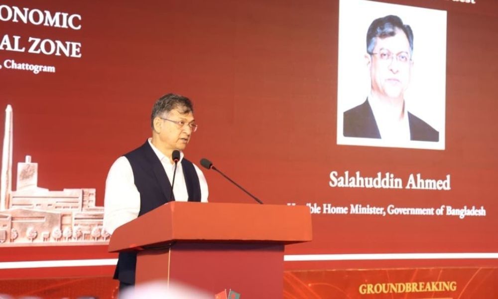 বিনিয়োগকারীদের জন্য নিরাপদ পরিবেশ নিশ্চিত করতে গুরুত্ব দিচ্ছে সরকার: স্বরাষ্ট্রমন্ত্রী