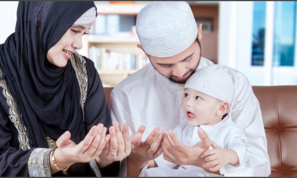 সন্তানের ভাগ্য বদলে দিতে পারে মা-বাবার দোয়া