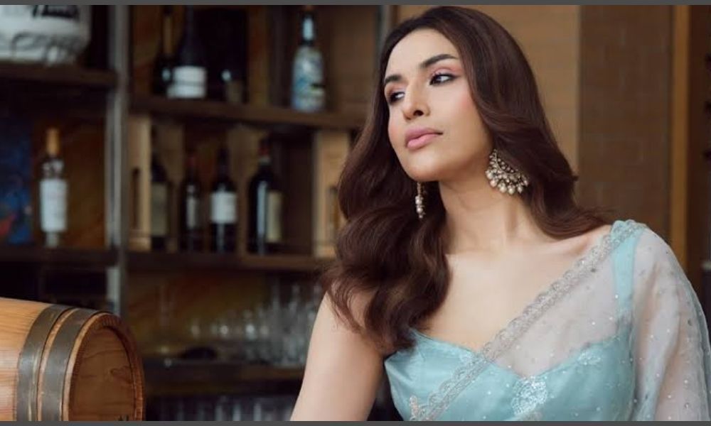 অভিনেত্রী স্নিগ্ধার আয়ের উৎস অনুসন্ধানে দুদকে আবেদন