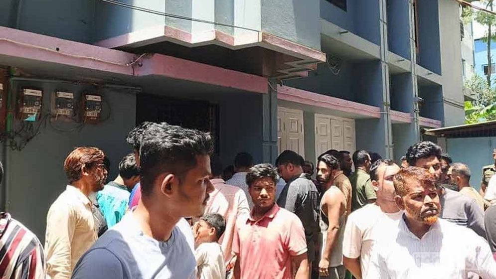 সিলেটে বাসা থেকে স্বামী-স্ত্রীসহ তিনজনের মরদেহ উদ্ধার