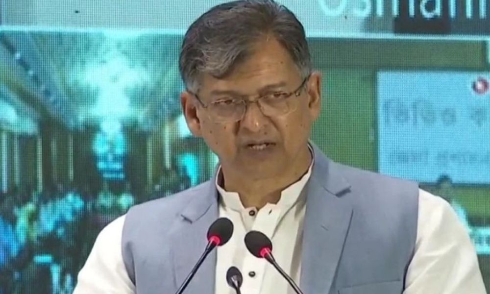 বিএনপি প্রতিশ্রুতি রাখে: স্বরাষ্ট্রমন্ত্রী