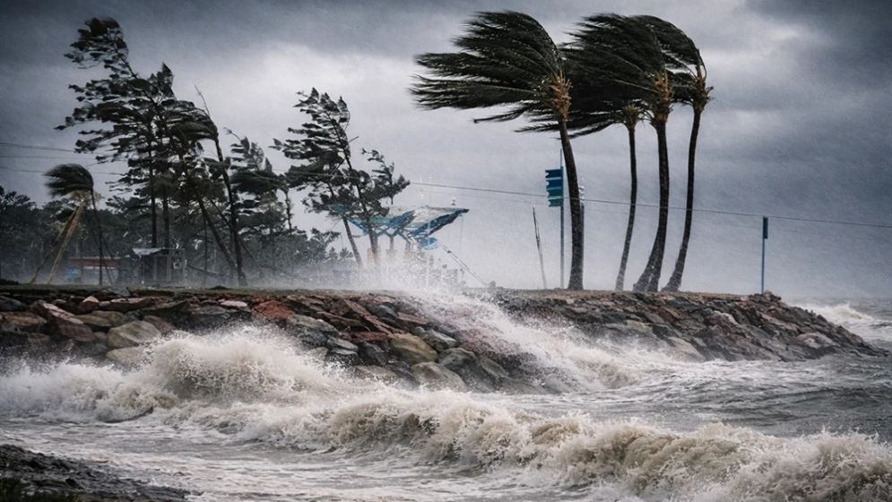 ৭ জেলায় ঝোড়ো হাওয়া ও বজ্রসহ বৃষ্টির আশঙ্কা