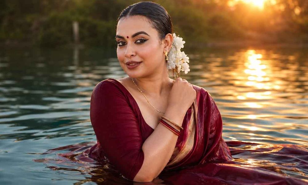 রাজধানীতে অভিনেত্রীর ঝুলন্ত মরদেহ উদ্ধার