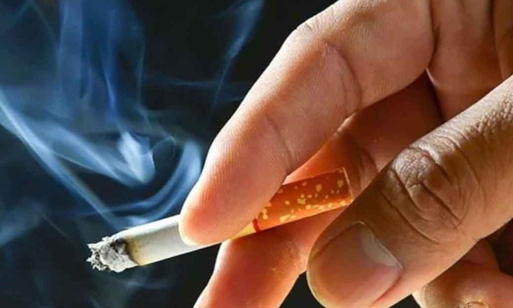 সিগারেট খাওয়ার ১০ সেকেন্ডের মধ্যেই মস্তিষ্কে পৌঁছে যায় নিকোটিন