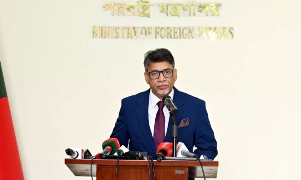প্রধানমন্ত্রীর ভারত সফরের আগে অনুকূল পরিবেশ তৈরির আহ্বান ঢাকার