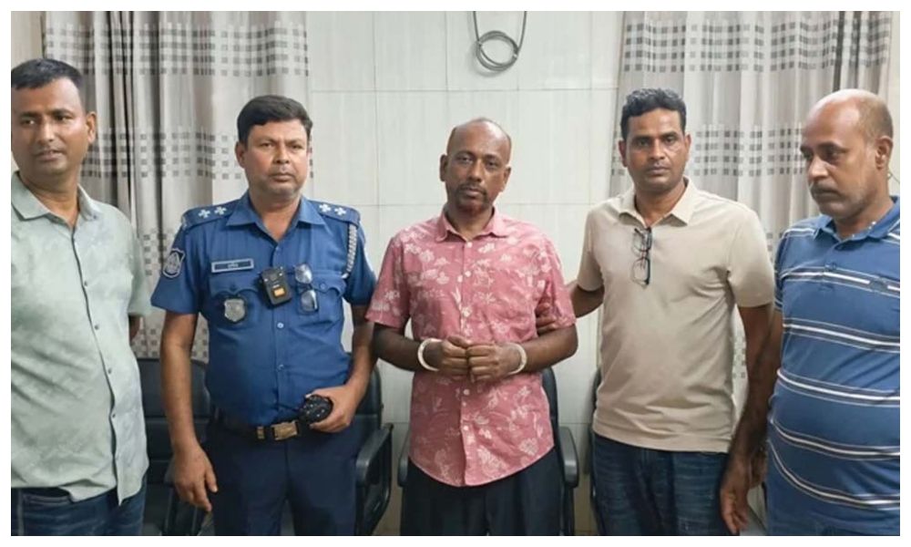 কিশোরগঞ্জে হাতকড়াসহ পালানো আ. লীগ নেতা গ্রেপ্তার