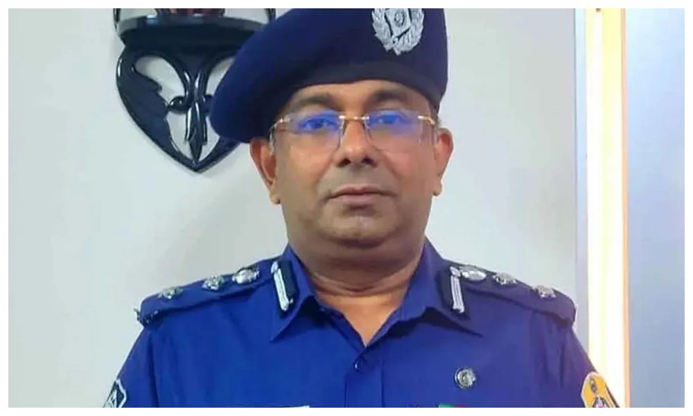 পুলিশের সাবেক অতিরিক্ত ডিআইজি আপেল মাহমুদ সাময়িক বরখাস্ত