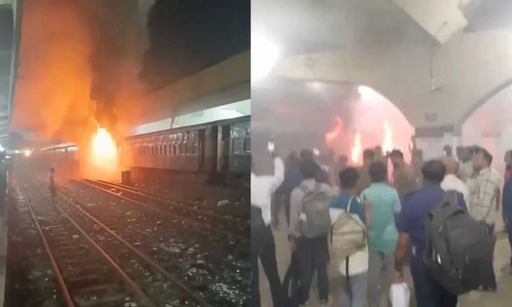 কমলাপুর রেলস্টেশনে দাঁড়িয়ে থাকা ট্রেনে নিষিদ্ধ যুবলীগের আগুন