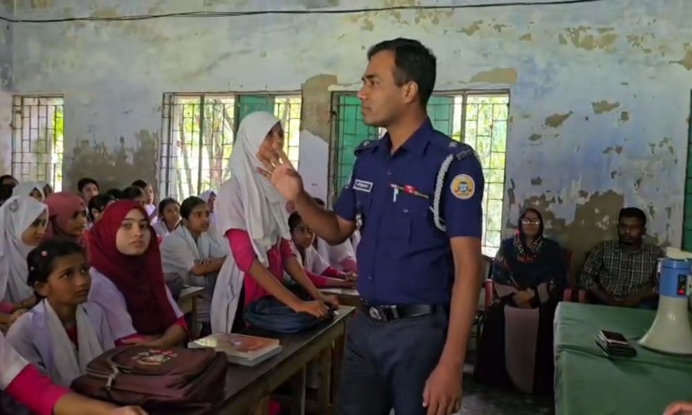 নলছিটিতে বাল্যবিবাহ, ইভটিজিং ও মাদক প্রতিরোধে সভা