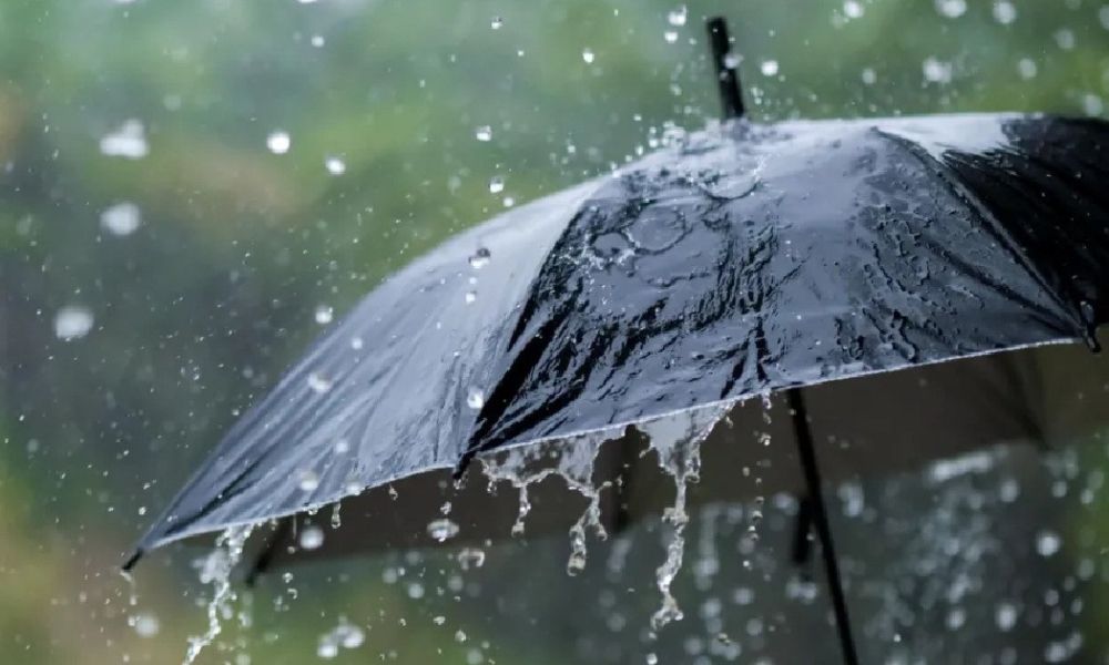 ঢাকায় বৃষ্টির আভাস নেই, বাড়তে পারে তাপমাত্রা