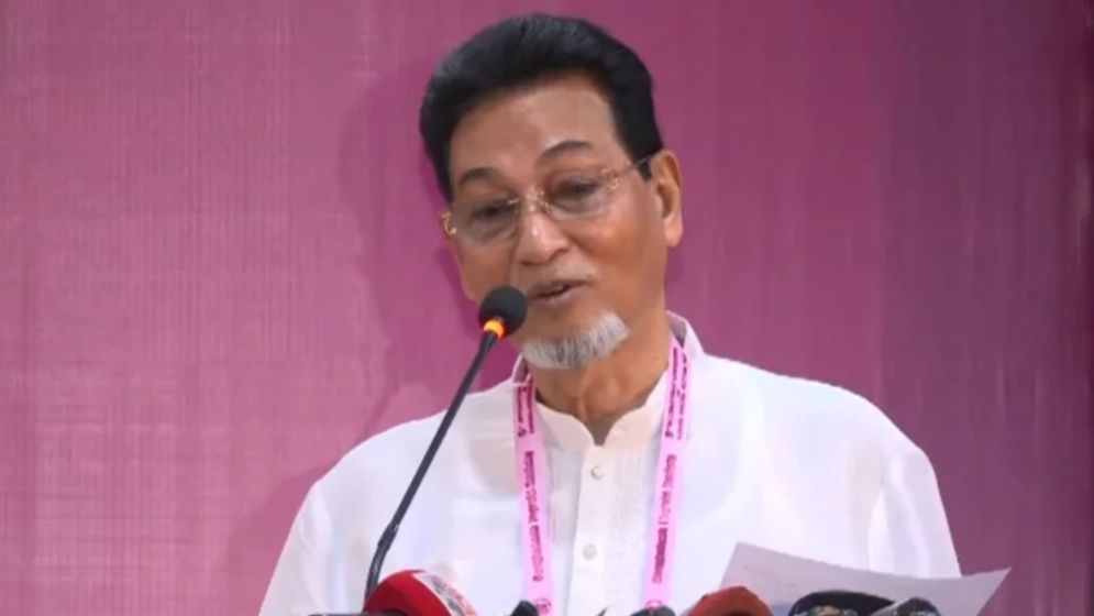 আওয়ামী লীগের সন্ত্রাসীরা এখন রিকশাচালক হিসেবে হাজির হয়েছে: চিফ হুইপ